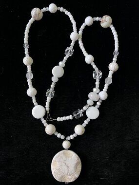 White Howlite Crystal Beaded Pendant Necklace 26 Inch Artisan Handmade